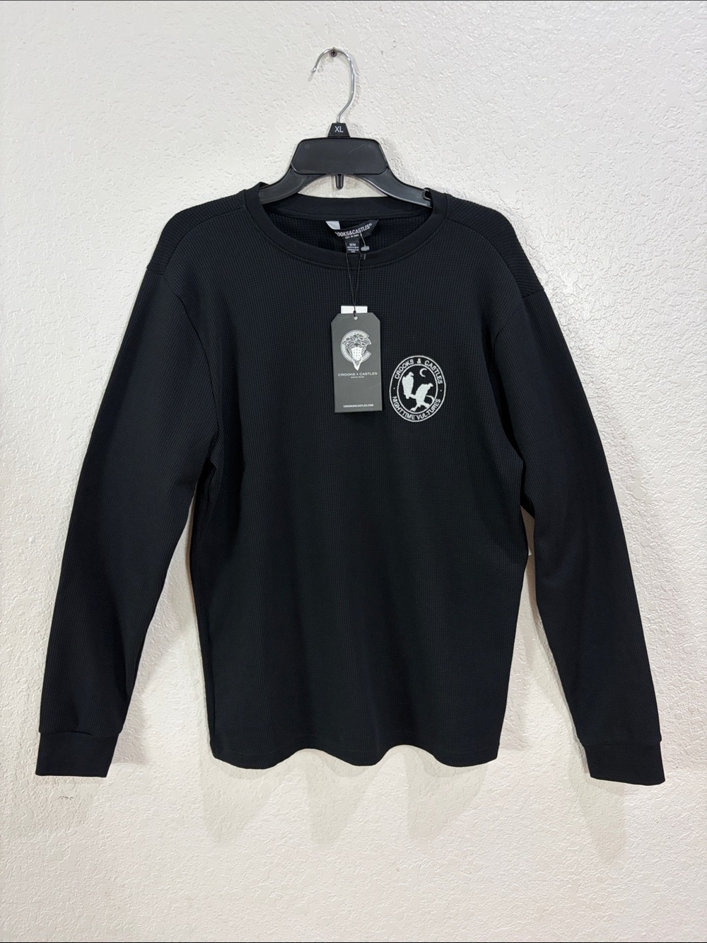 Crooks& Castles ,Size M,Black Long Sleeve Thermal Tee with Chest Logo
